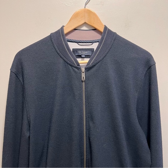 Ted Baker Full Zip Navy Blue Sweater Size Large - Picture 3 of 12